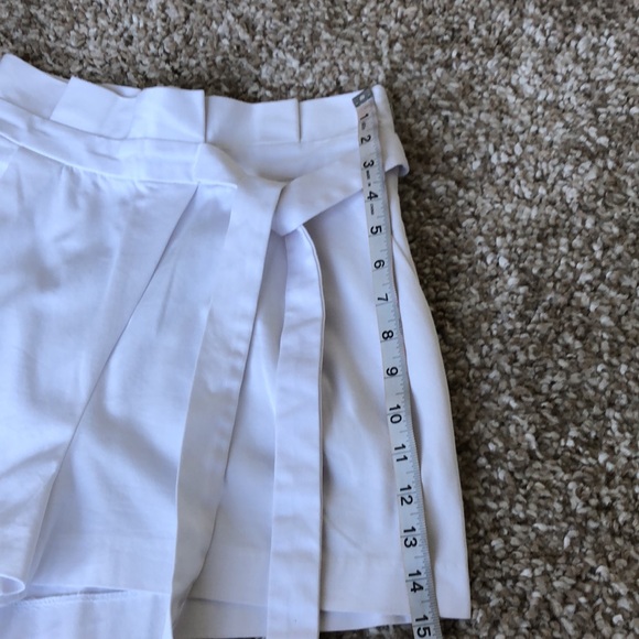 Zara White Shorts with Attached Side Belt Sz S - Picture 8 of 12